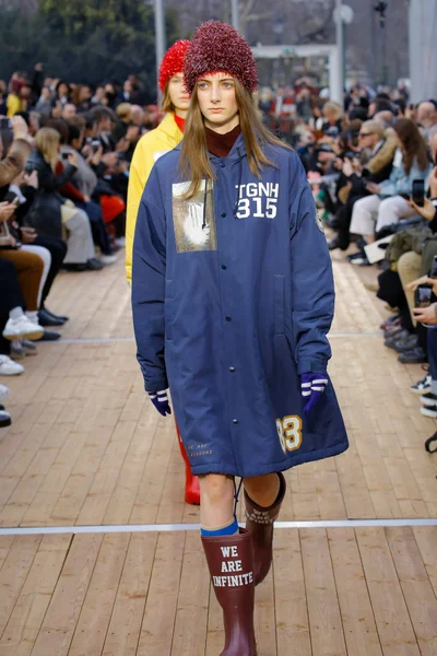 Look 59